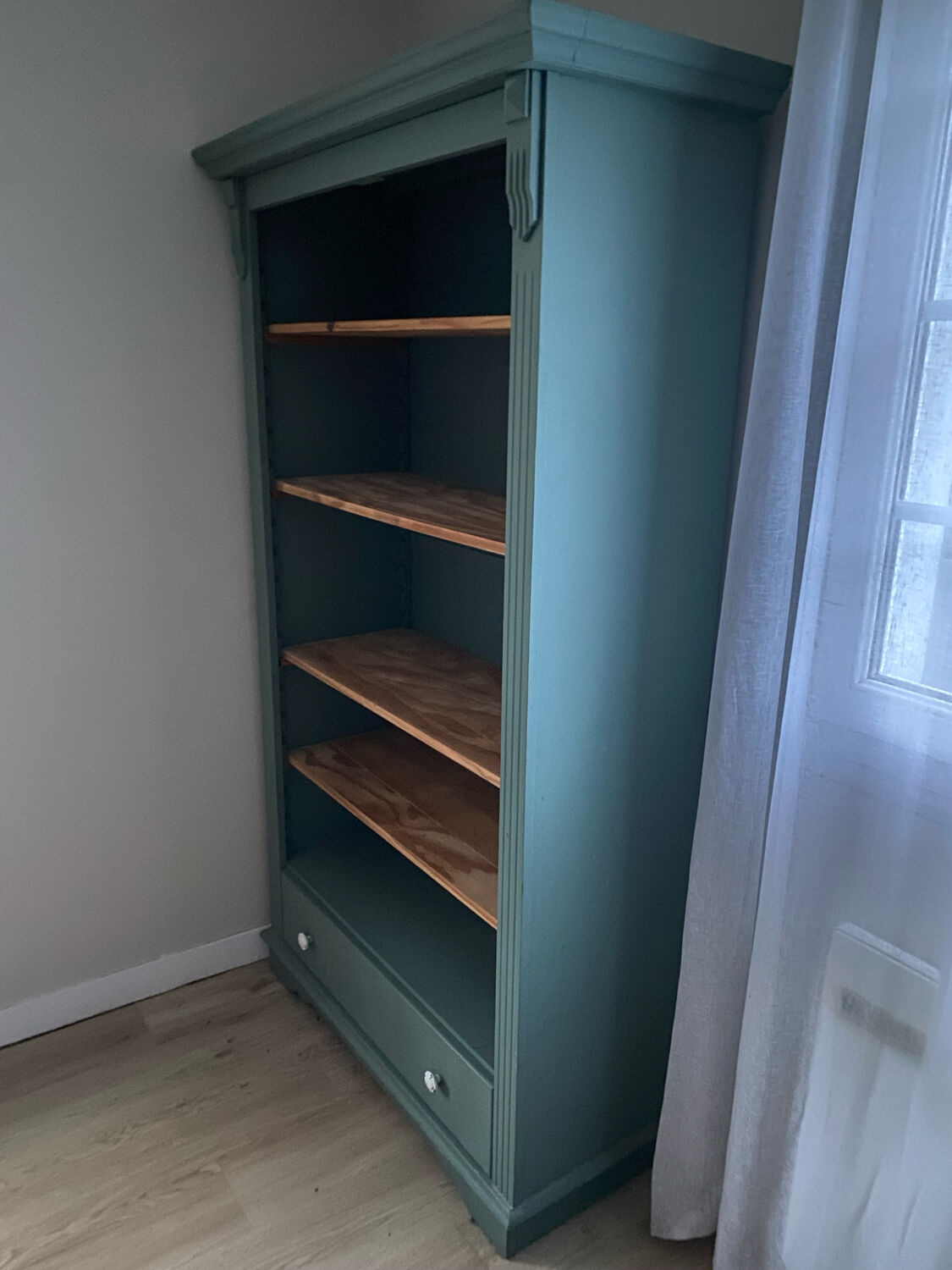 Solid wood green library