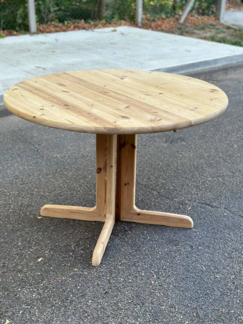Table à manger ronde décapée extensible style Rainer Daumiller Hirtshal 146