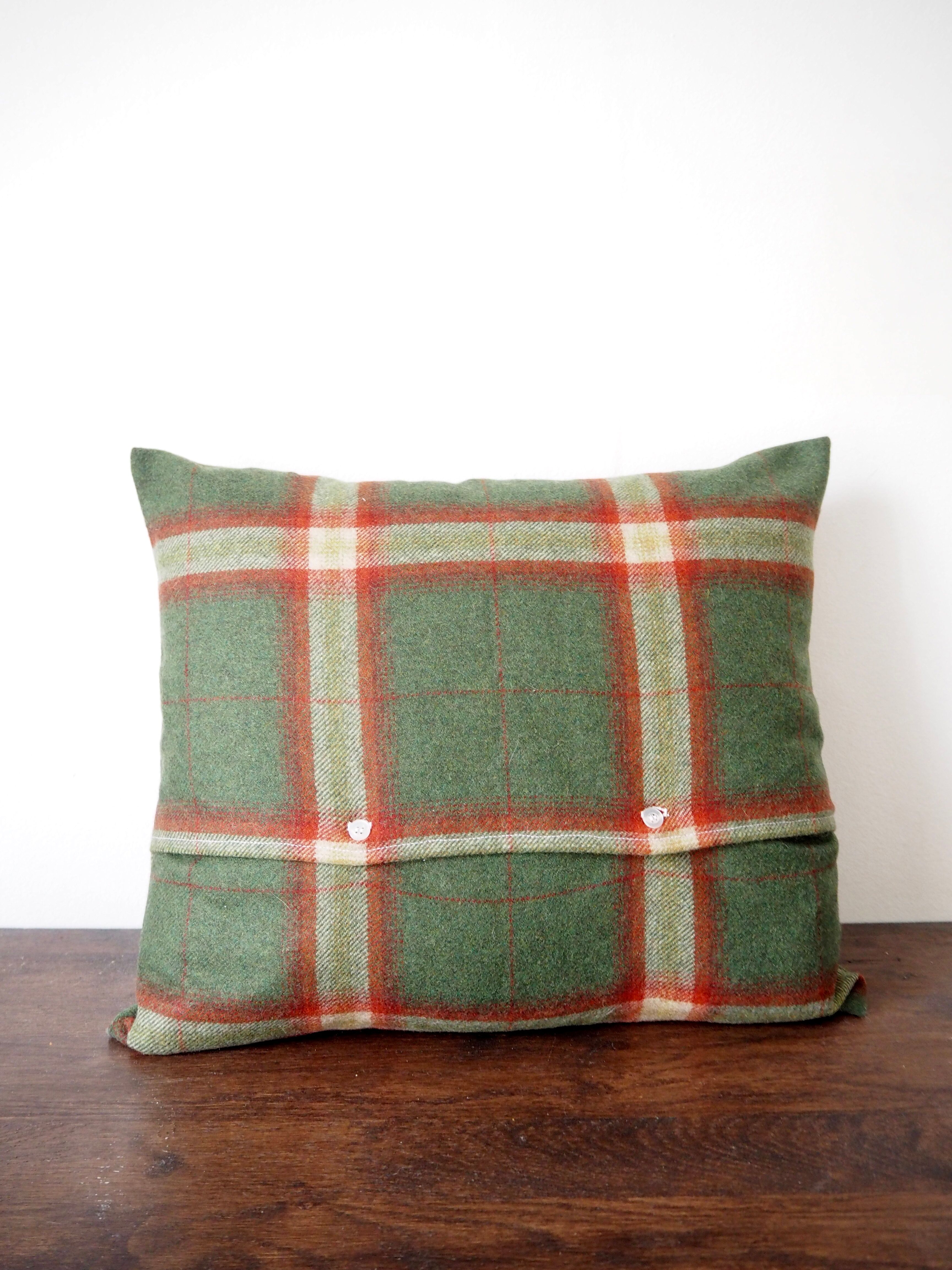 Tartan cushion cover