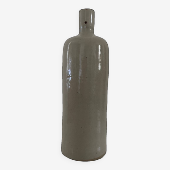 Beige stoneware bottle
