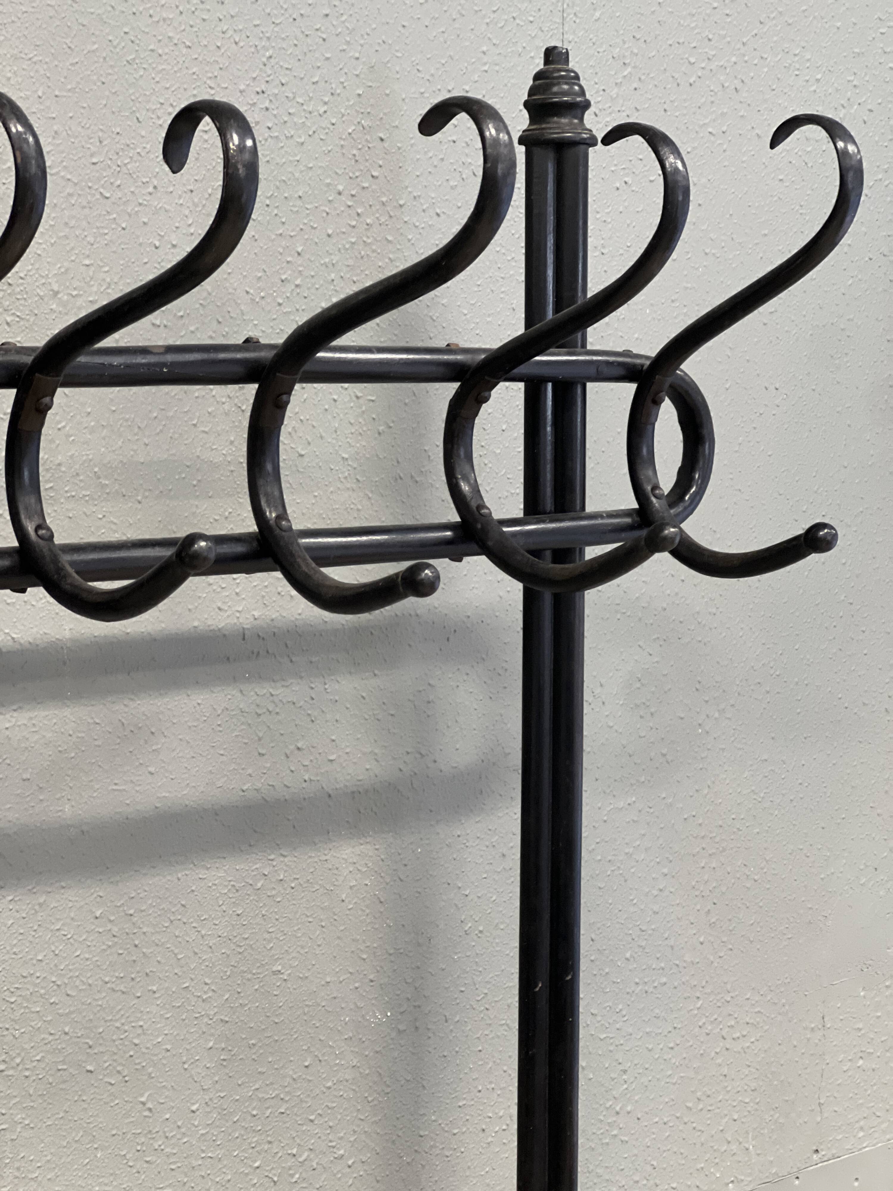 Thonet coat rack