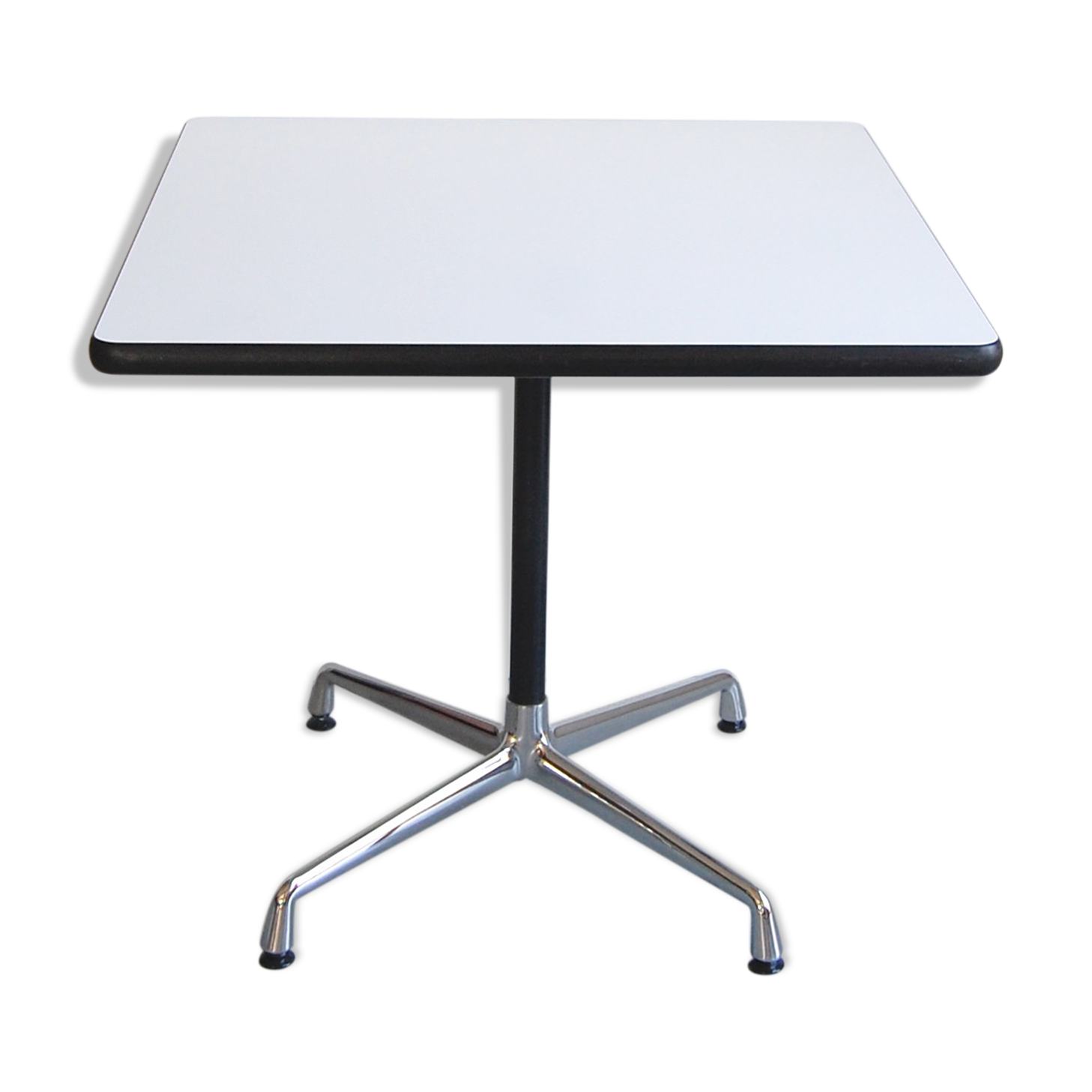 Contract Quadra dining table by Charles and Ray Eames for Vitra