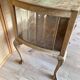 Meuble d'appoint style Louis XV abattant vitré