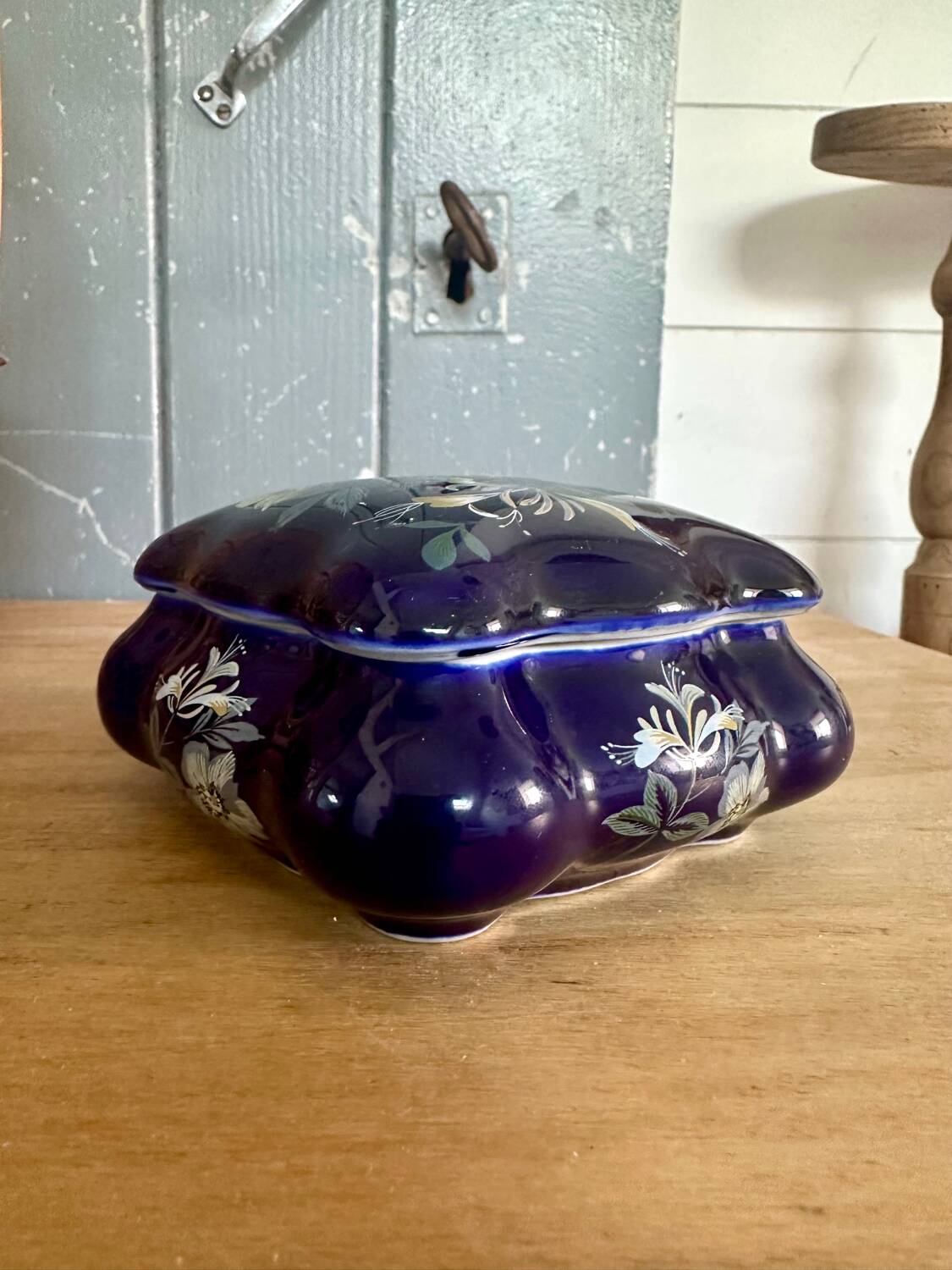 Small ceramic candy box