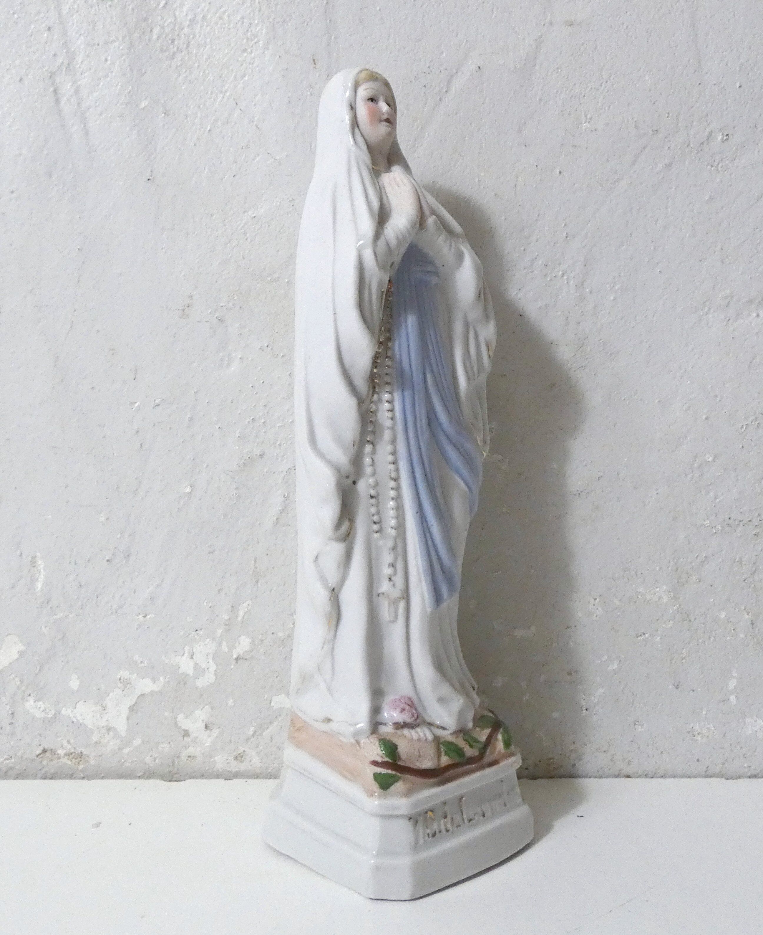 Old Virgin Mary statue in biscuit 25.5 cm