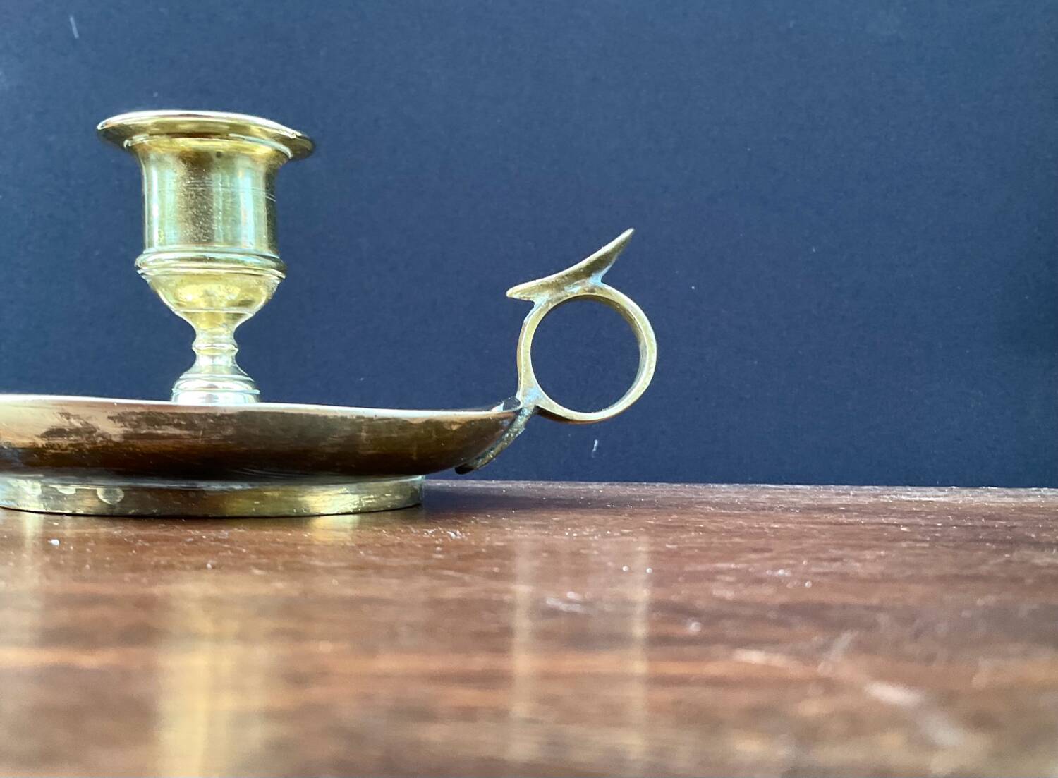 Cellar rat candle holder