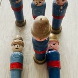 Set of 6 small soldiers