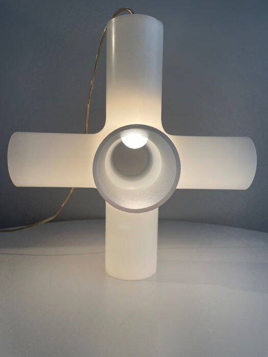 Suspension • Table Lamp • Crosslight White • Jan Melis & Ben Oostrum • 1998
