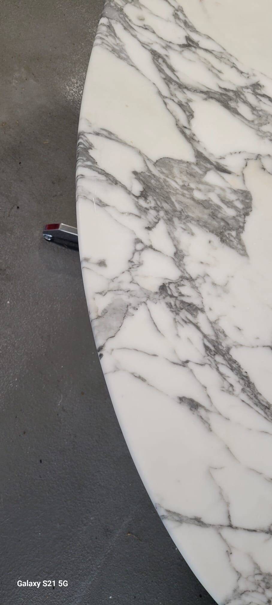 Roche and Bobois dining table from the 1970s