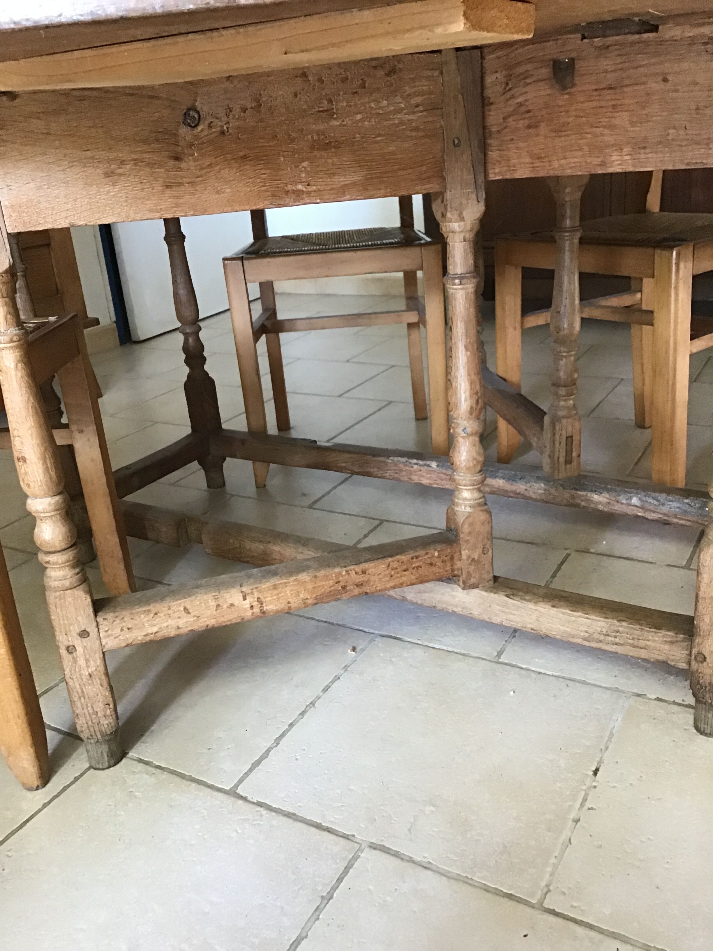 English farm table