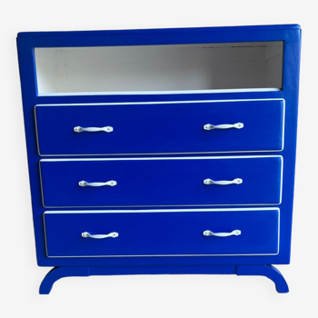 Blue and white mustache chest of drawers