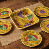 Antique set in Sarreguemines majolica from the 20th century.