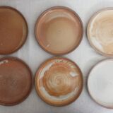 Service 18 assiettes plates en grès artisanal années 60