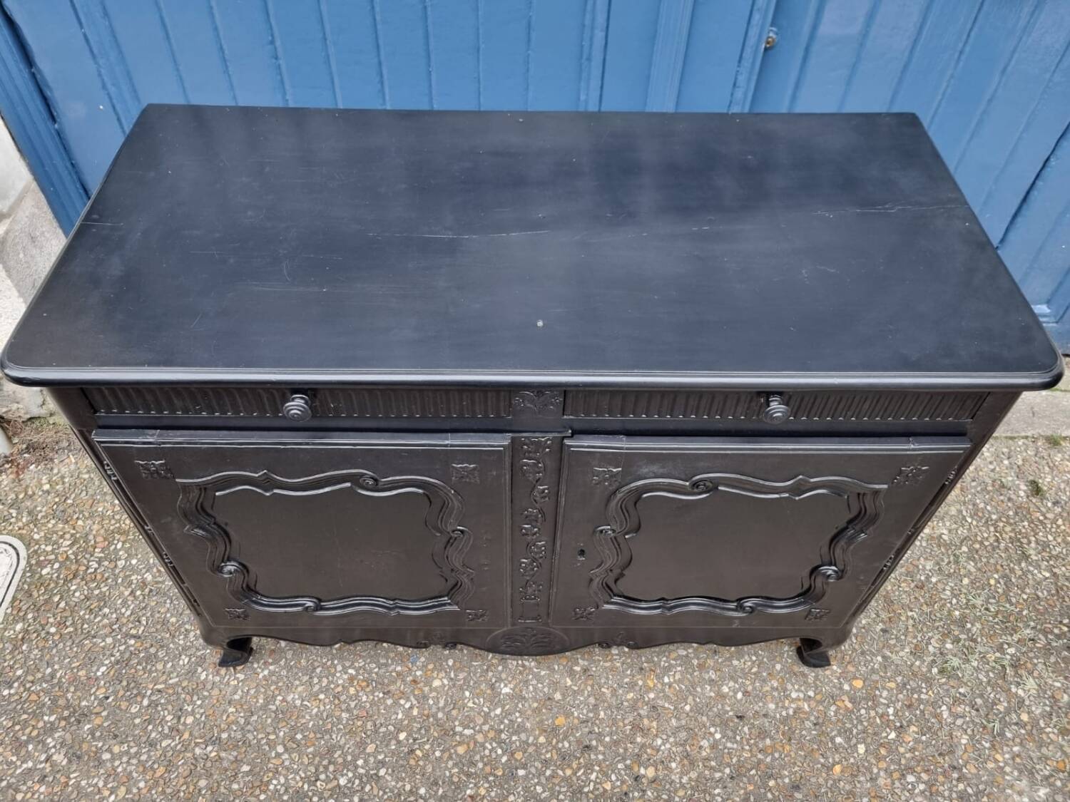 Black Louis XV low sideboard