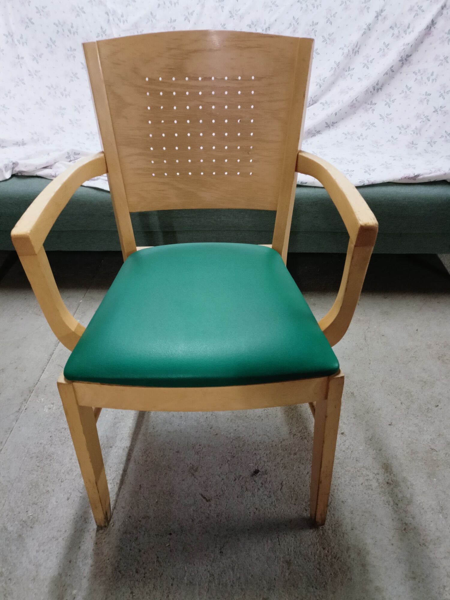 Set of 16 vintage Fameg wooden bistro armchairs