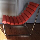 Hanging chair with boudin seat