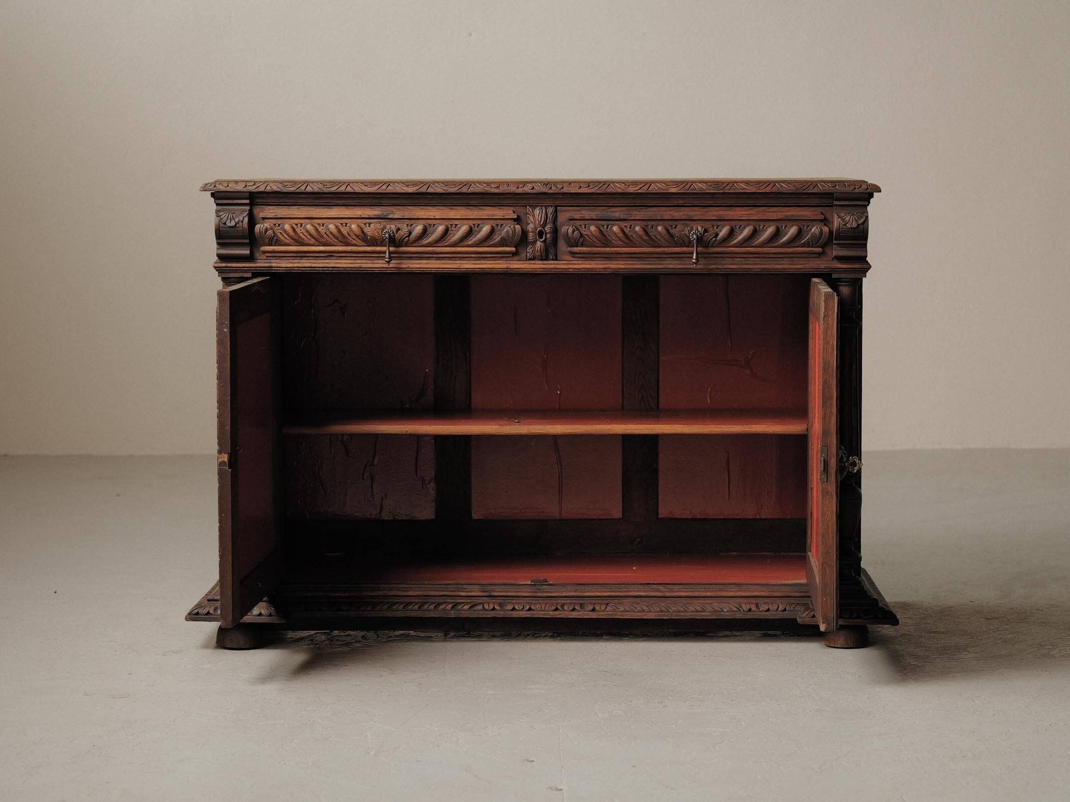 Buffet sculpté de style néo-Renaissance, XIXᵉ siècle