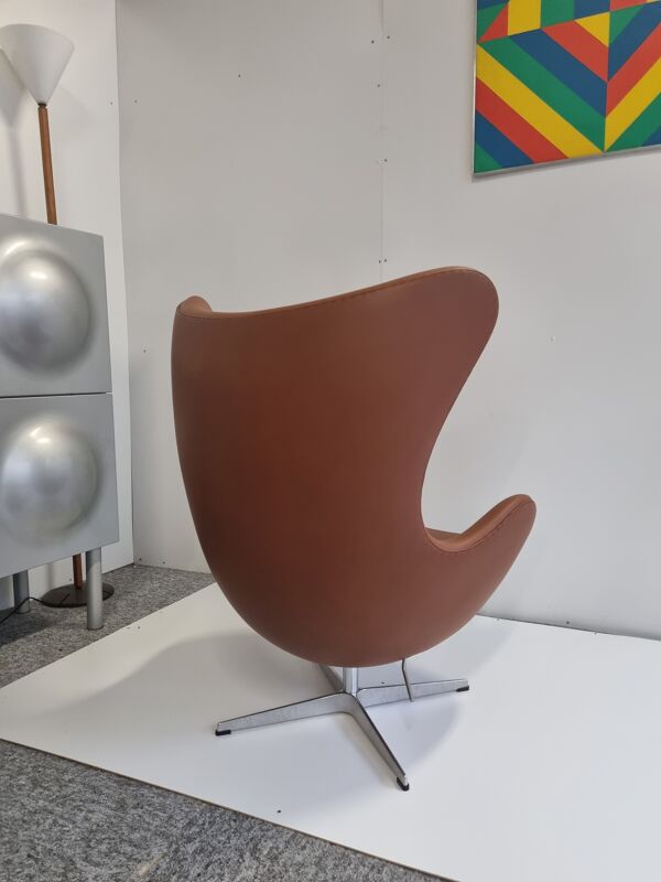 Chaise Egg, Arne Jacobsen par Fritz Hansen