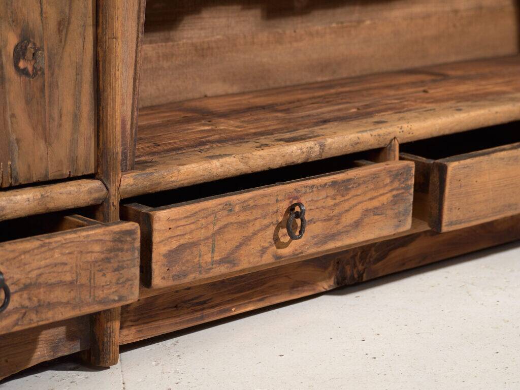 Old pine wood buffet – China, circa 1930