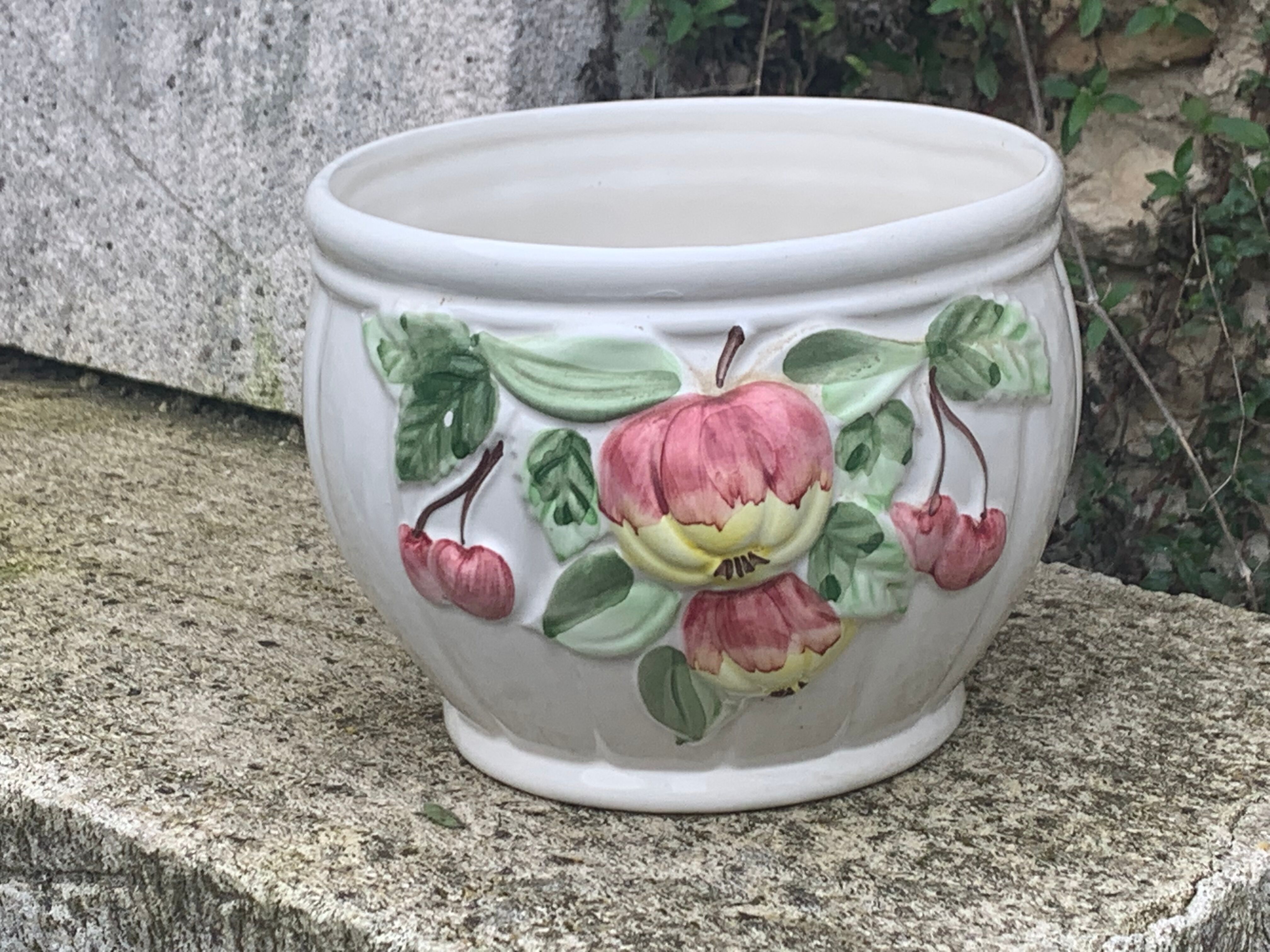 White glazed ceramic pot cover slurry vintage fruit