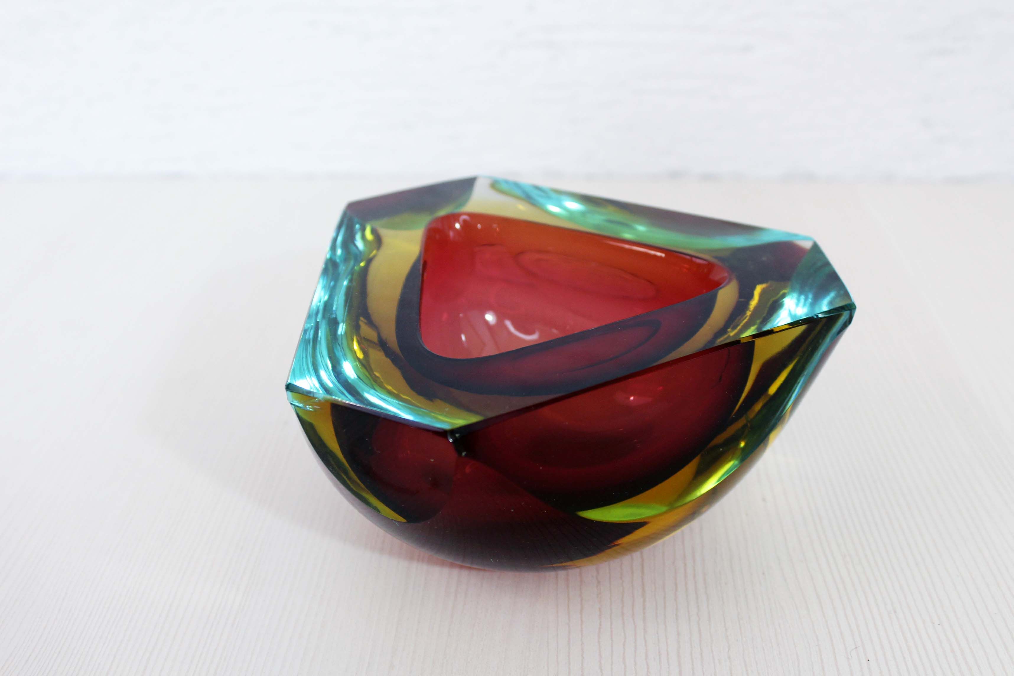 Empty pocket or Murano glass ashtray