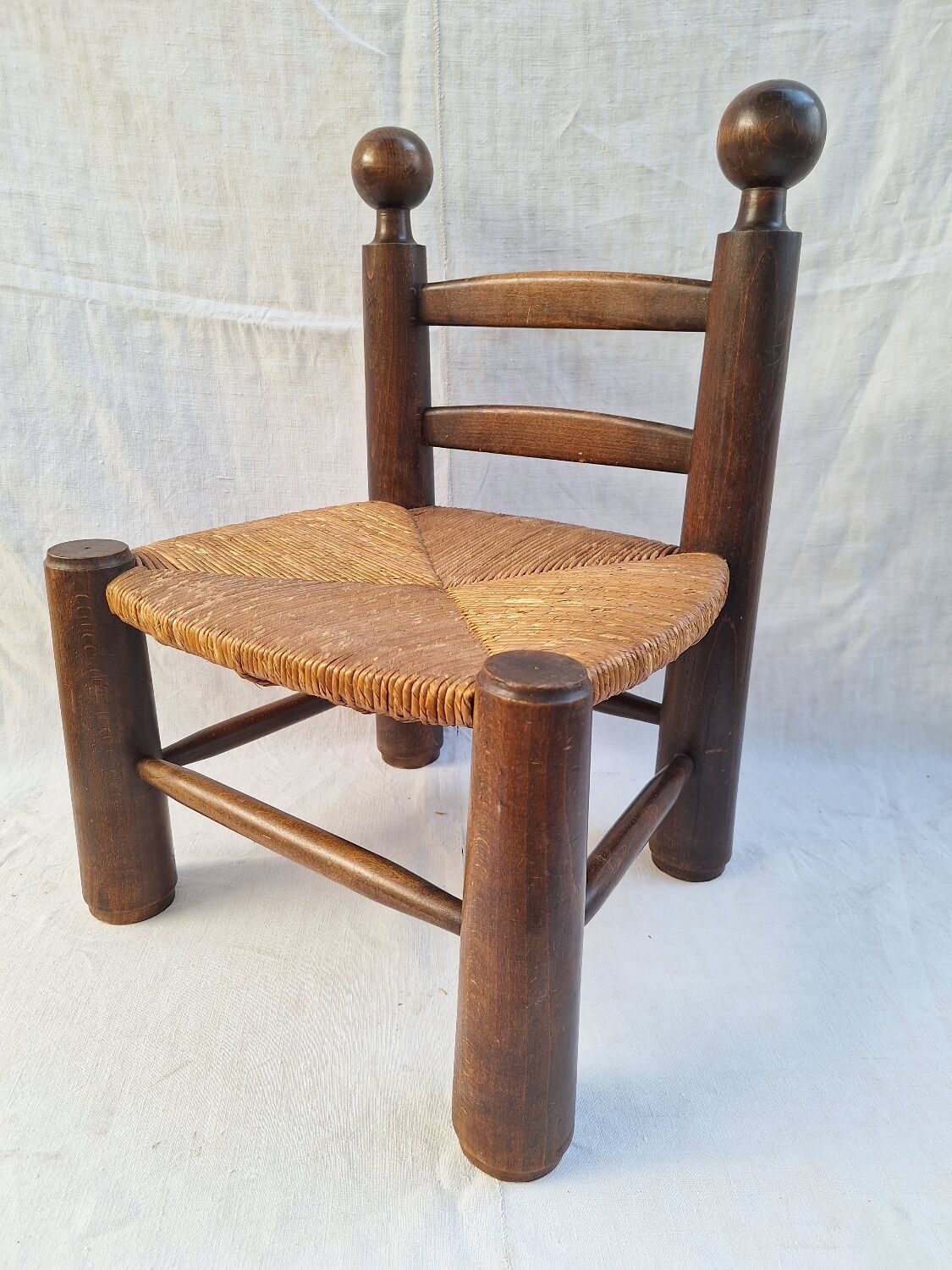 Paire de chaises basses style Dudouyt