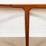 Table à manger de Johannes Andersen pour Uldum Møblefabrik