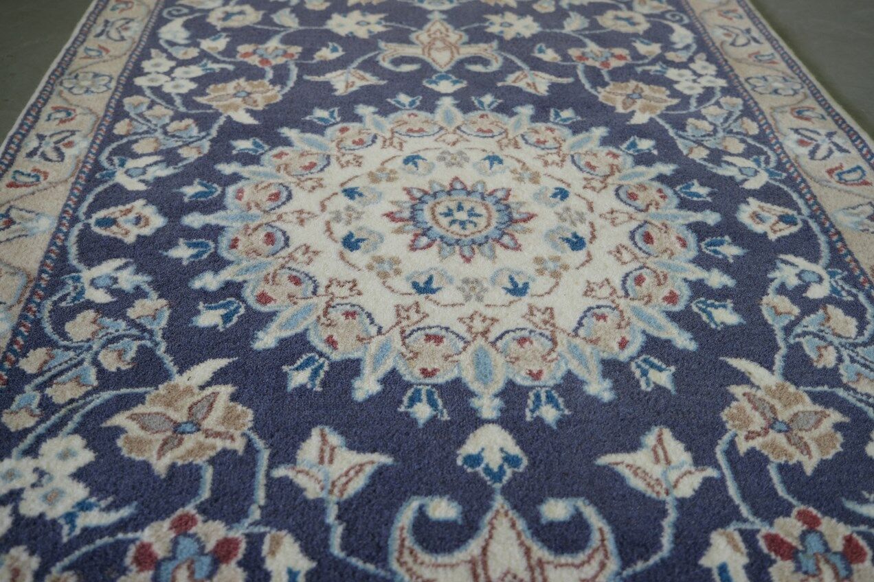 Rug 1970s 142x92 cm