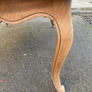 Louis XV extendable dining table, renovated, walnut, 250cm, 18th century.