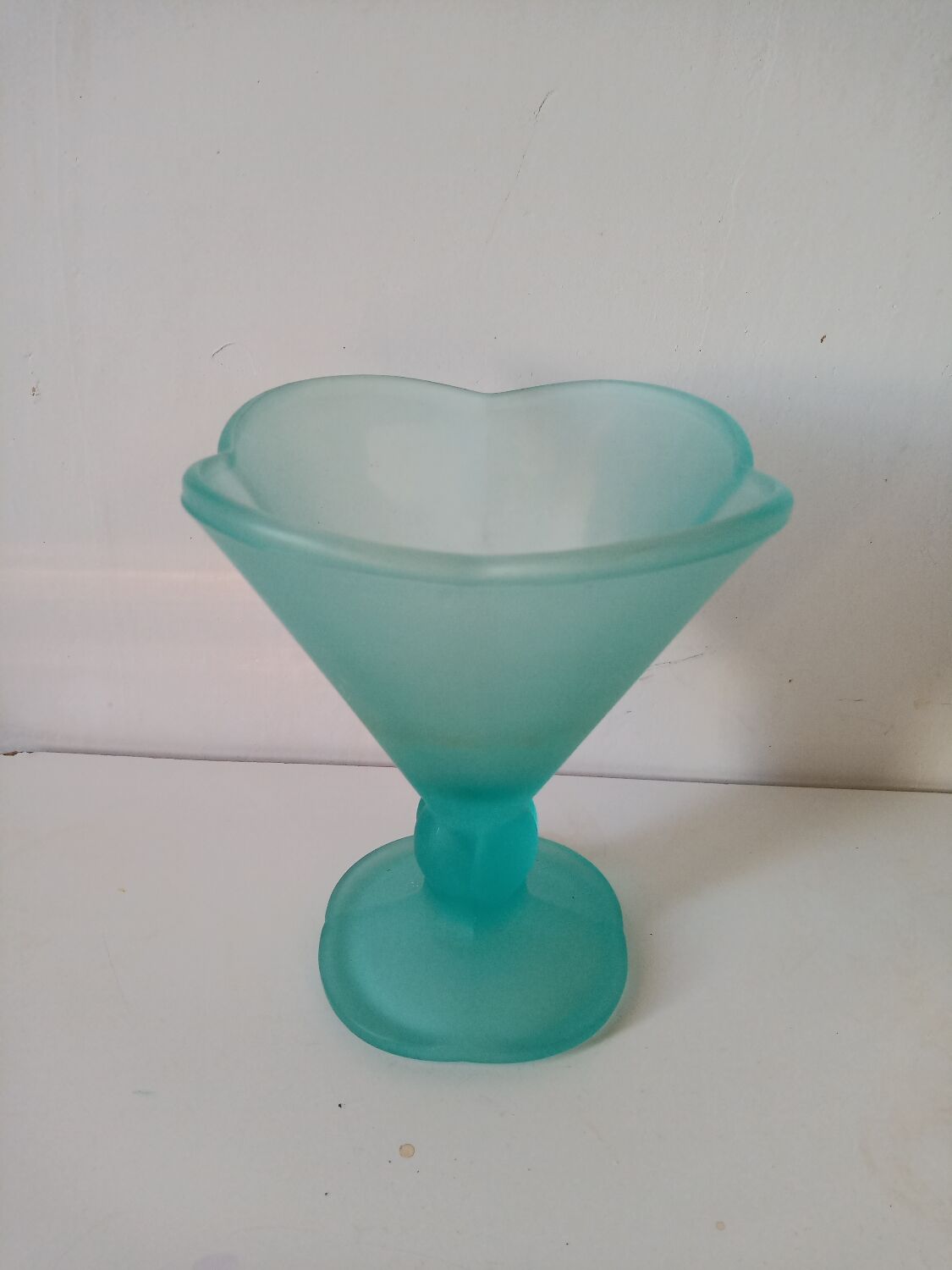 Vintage glass cut mint green pastel Italy