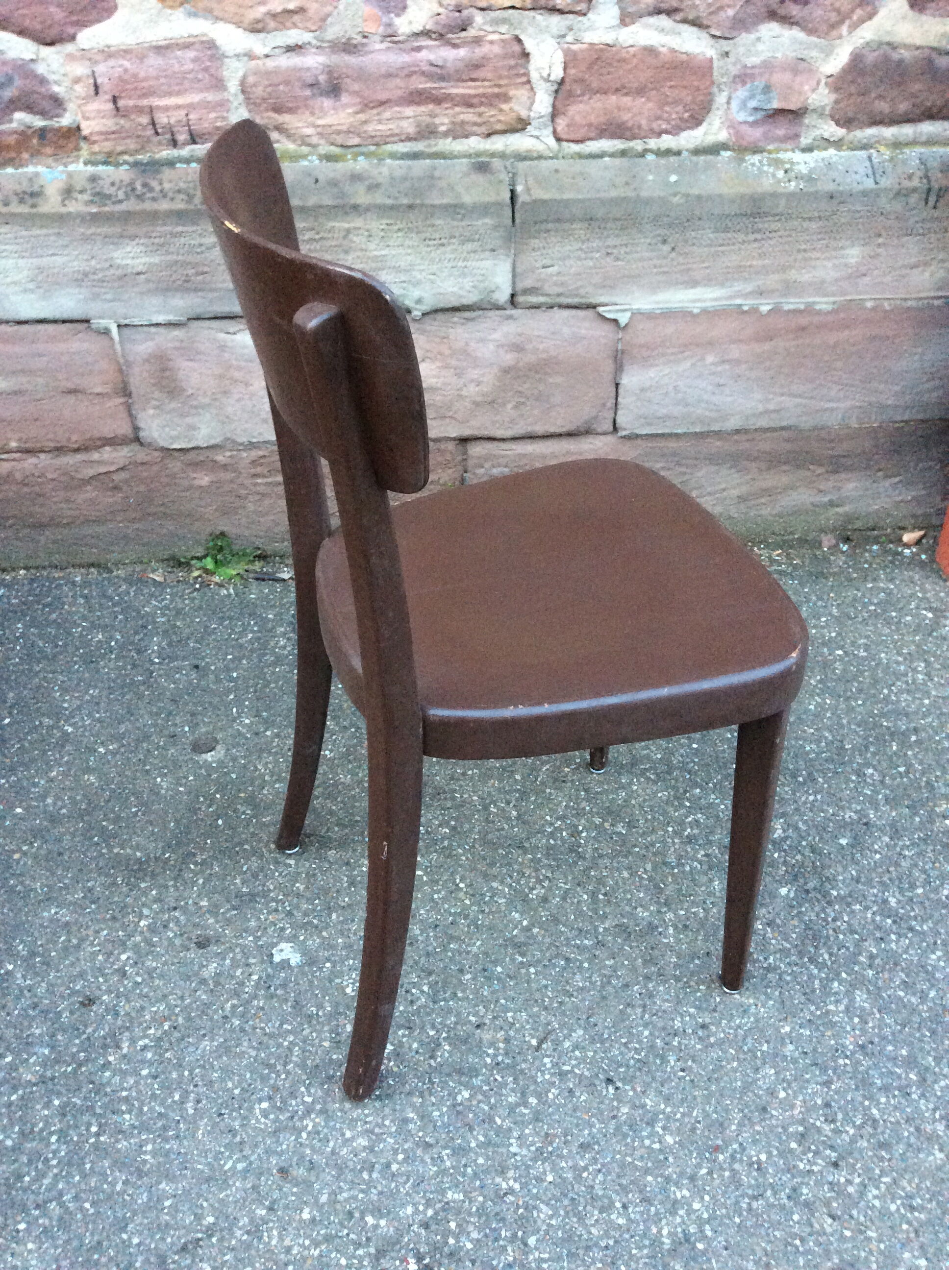 Lot de 44 chaises bistrot Tütsch