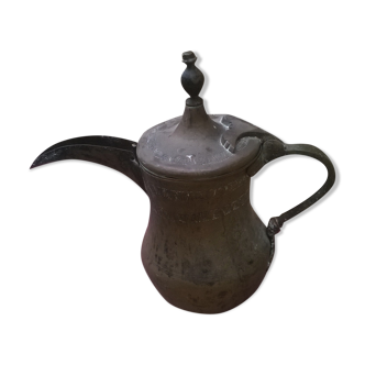 Ancient copper Ottoman teapot