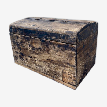 Old small wooden trunk