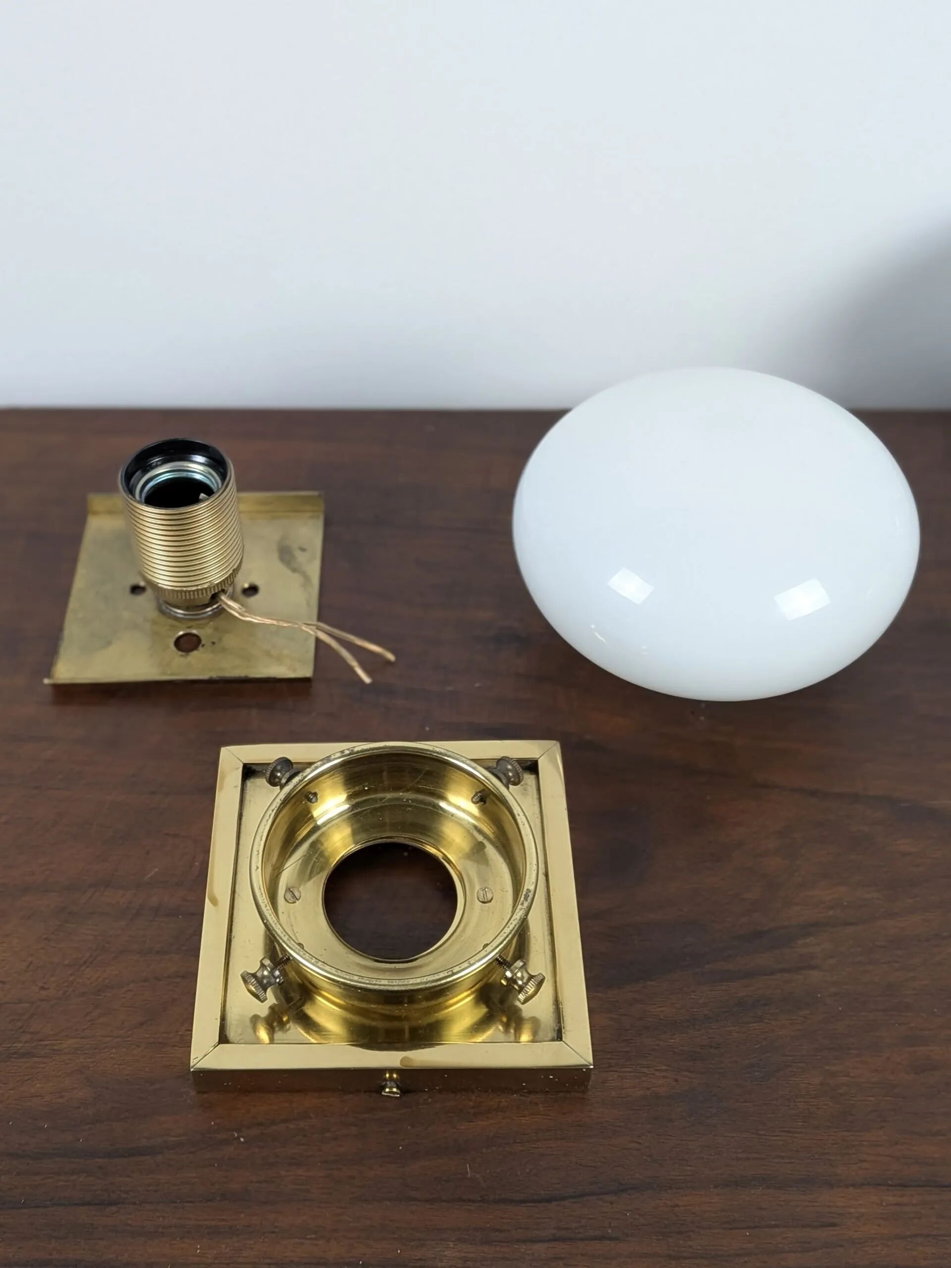 Set of 3 vintage wall lights – brass and opal glass (70s design)