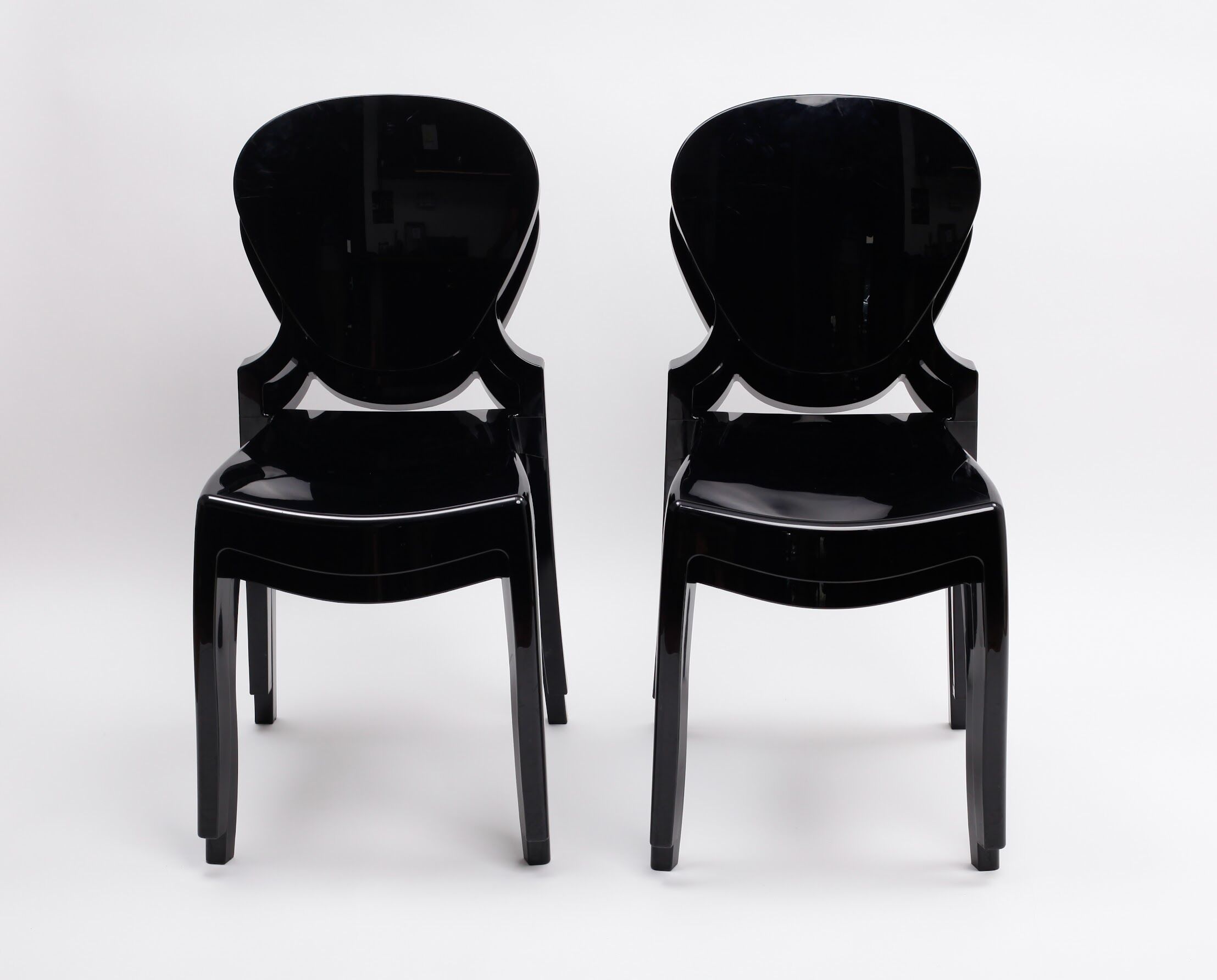 Set of 4 black chairs design Queen by Claudio Dondoli and Marco Pocci