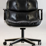 Charles Pollock for Knoll executive chair