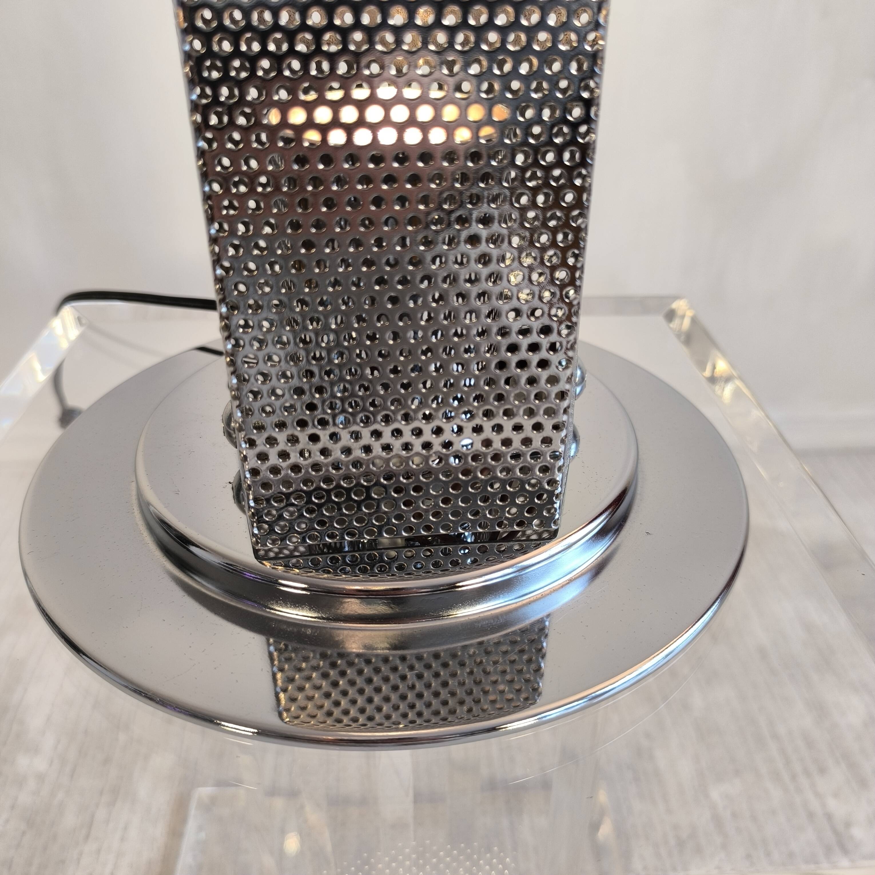 Postmodern "Skyscraper" lamp – Italy, 1980s