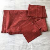 Large red tablecloth for 8 places and napkins