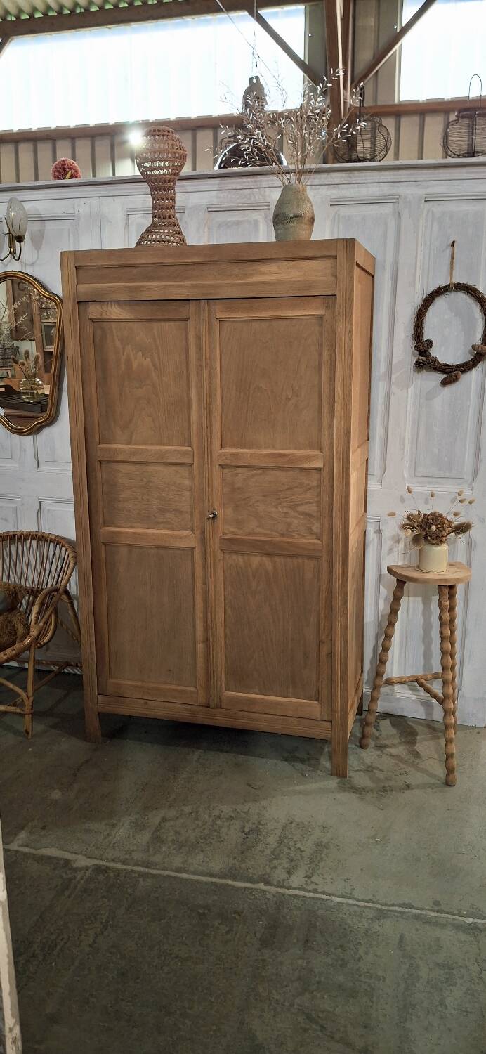 Armoire ancienne