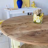 Round folding wooden table