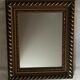 Miroir en bois doré 37,5 x 45 cm