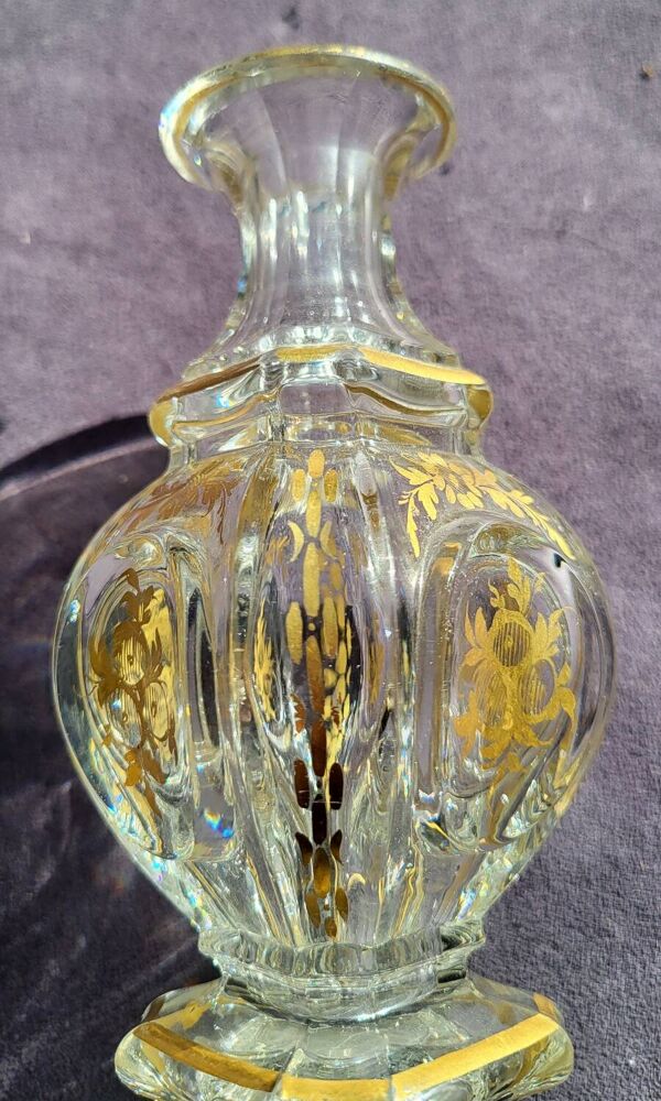 Flacon en cristal orientaliste XIX eme