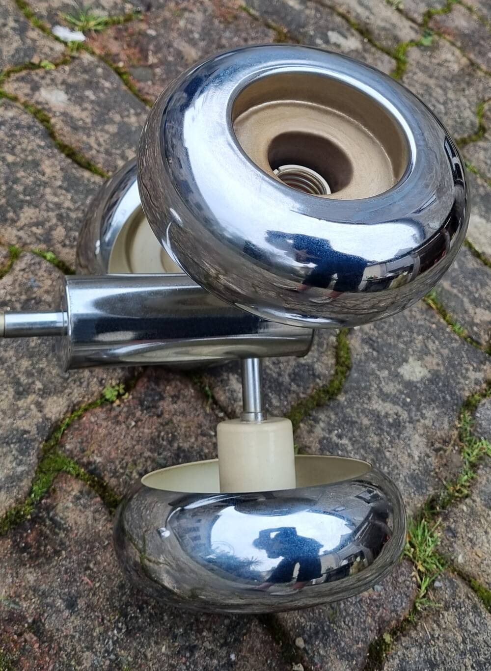 UFO pendant light, vintage, 3 globes, space age, 70s