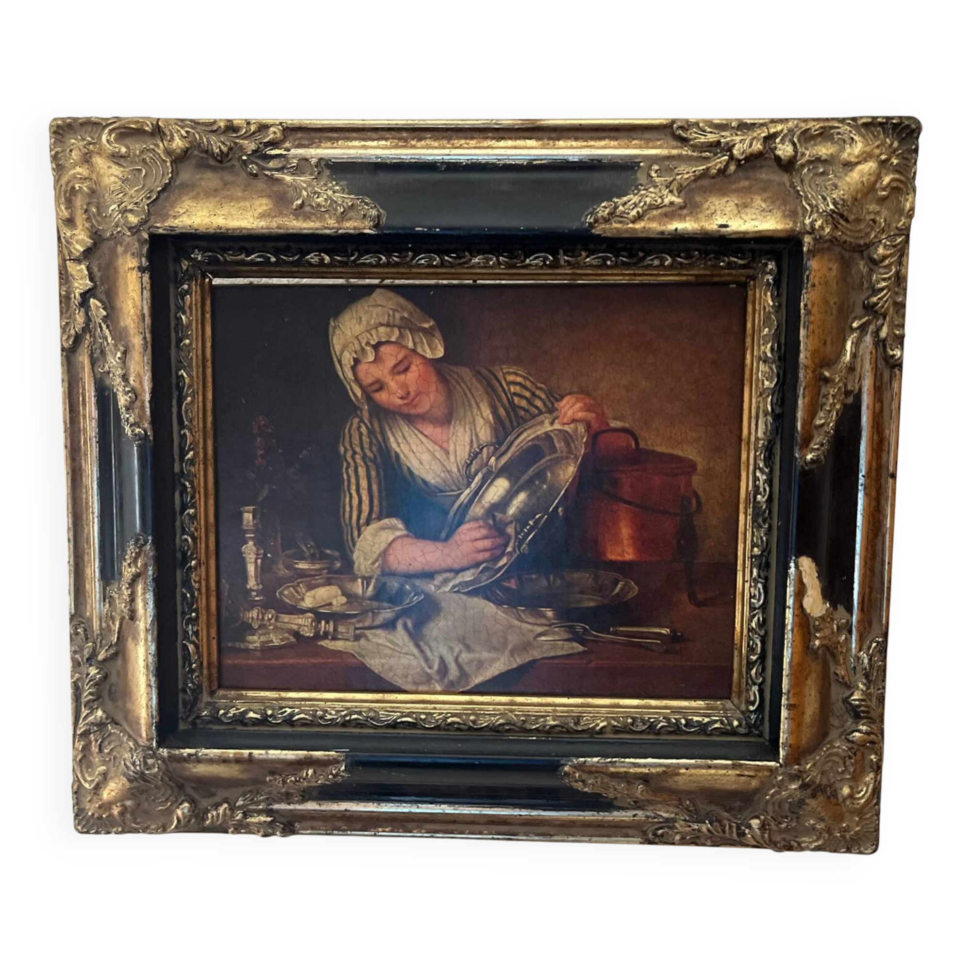 Tableau : huile sur toile d’une ménagère astiquant l’argenterie