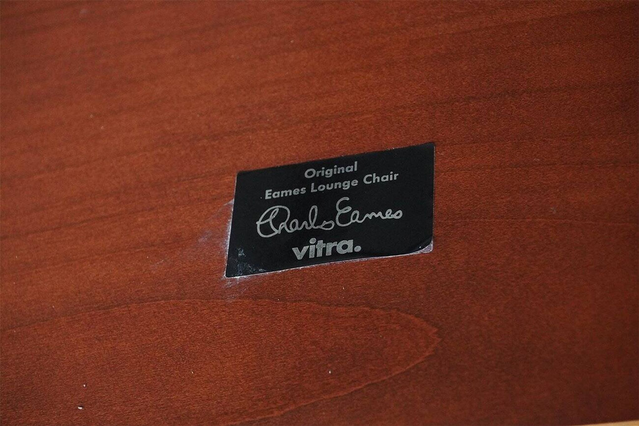 Fauteuil Lounge par Ray & Charles Eames pour Vitra, années 2000.