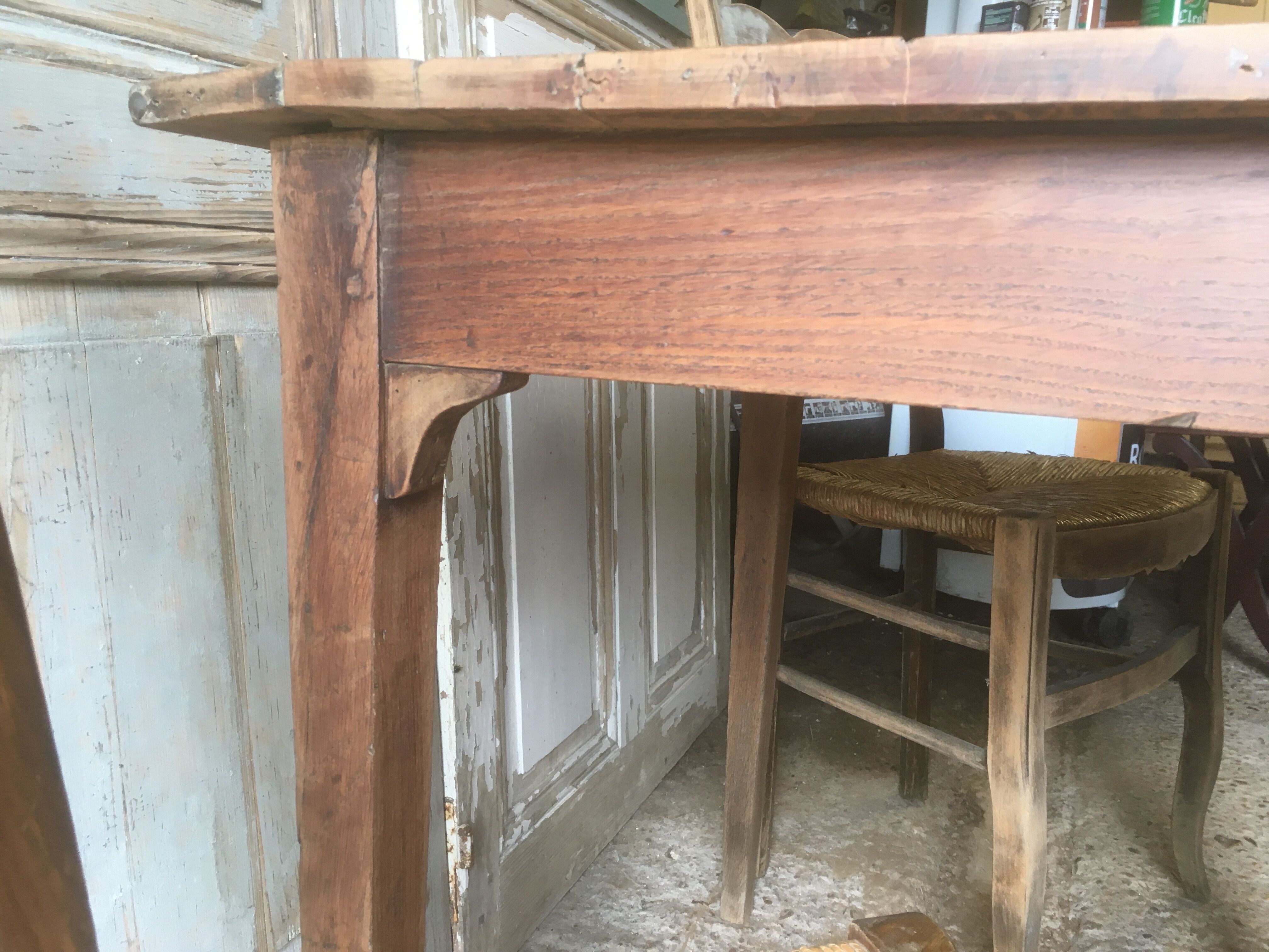 Farmhouse table