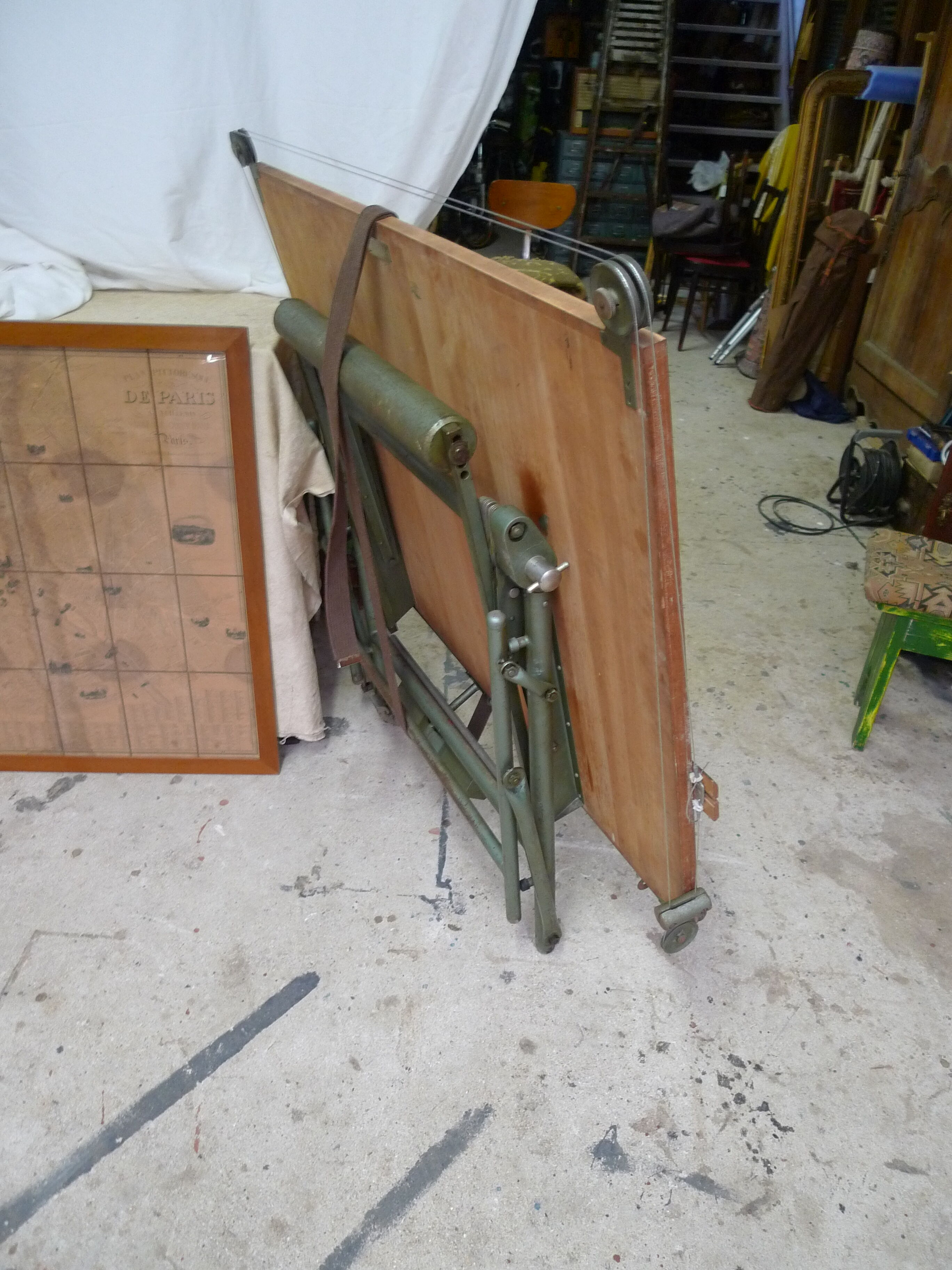 Illustration table architect Sauterau