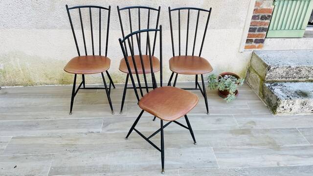 Scandinavian design chairs by soudexvinyl