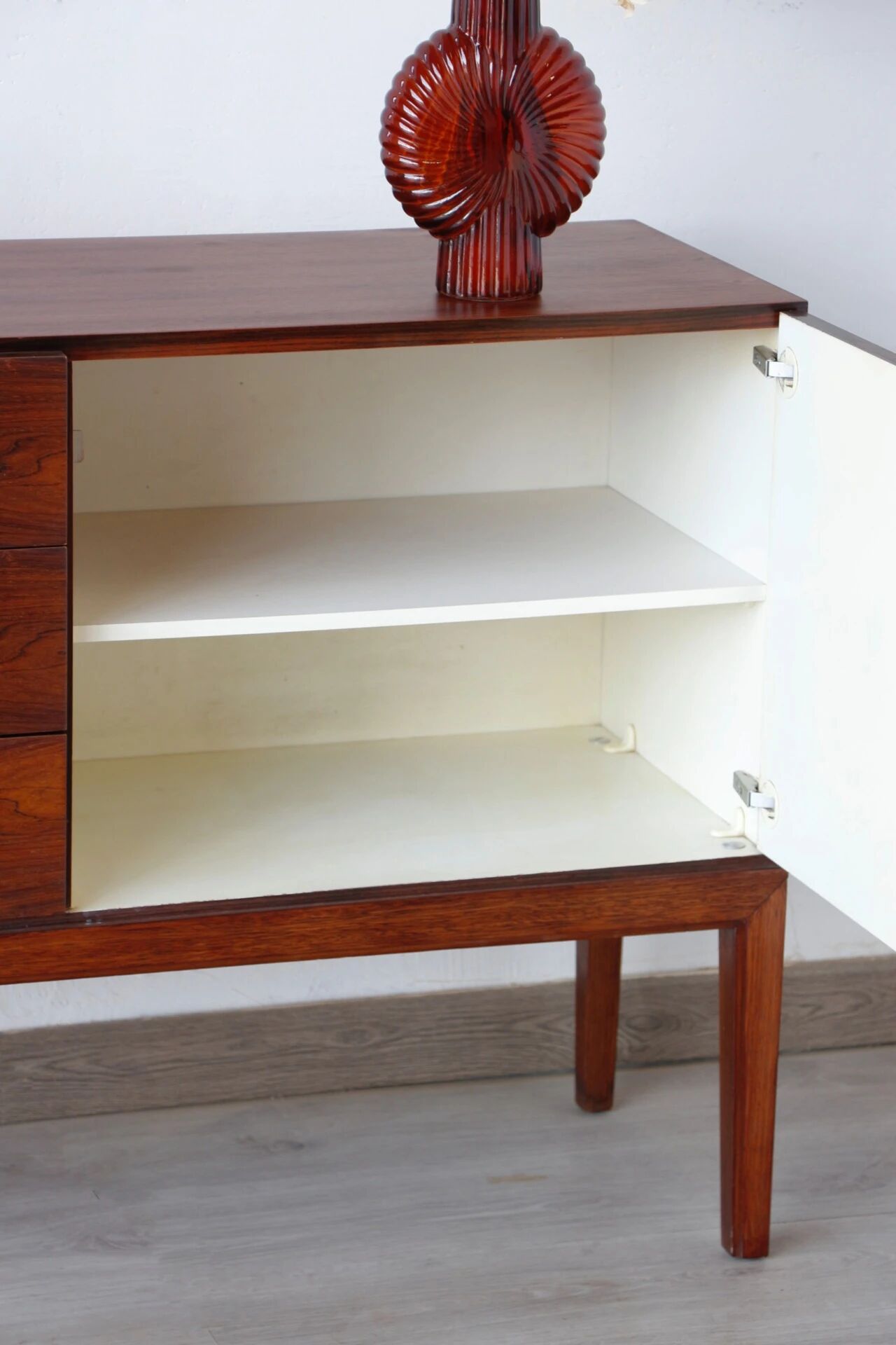 Enfilade vintage rosewood Palette Sideboard (1970)