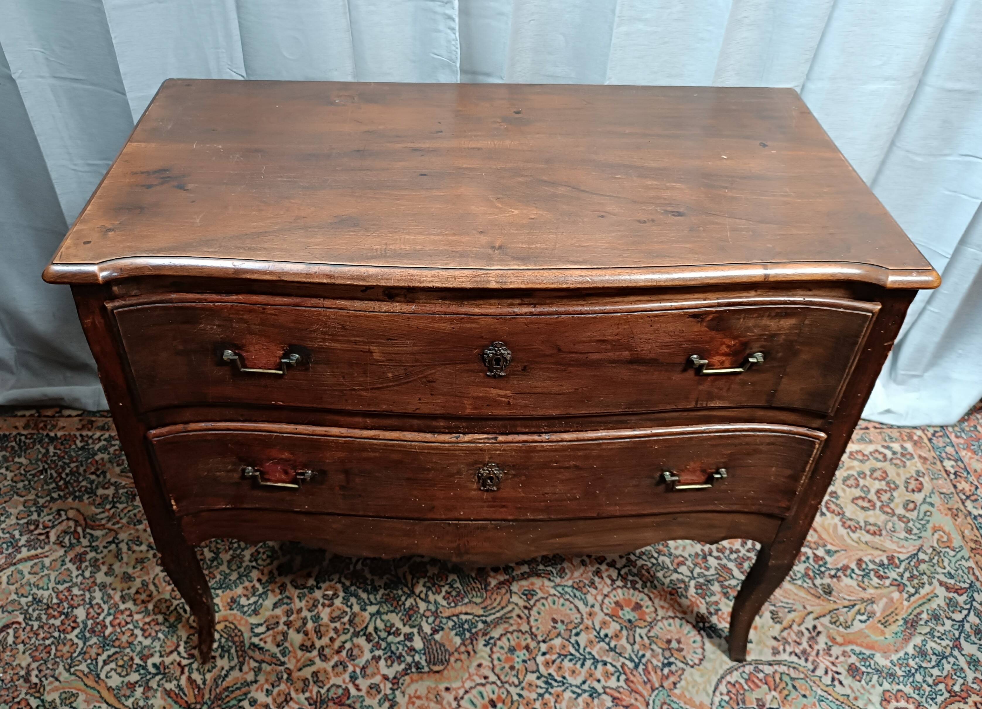 Louis XV walnut chest of drawers